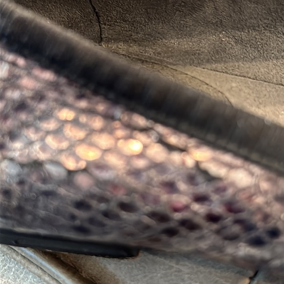 Stuart Weitzmam Pewter Snake Embossed Ballet Flats Size 7.5 - Picture 11 of 11